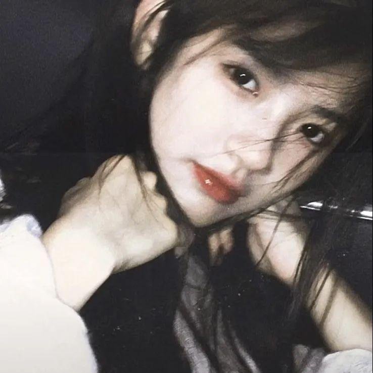 《热辣小红帽》